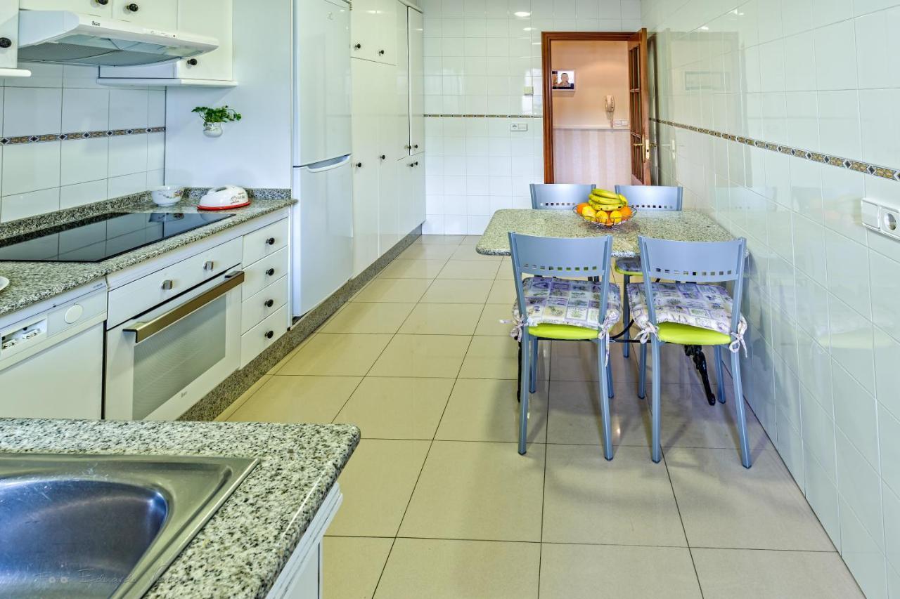 Compostellae. Wifi Apartment Noia